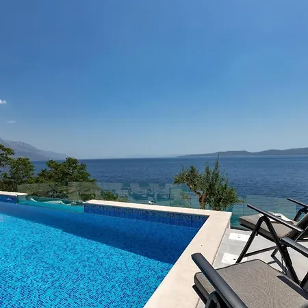 Smilje Villa *